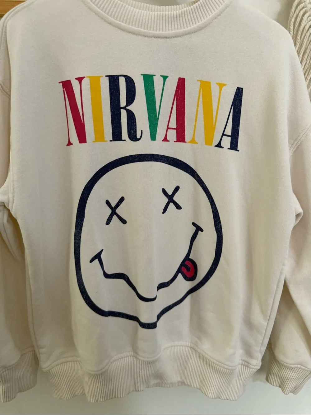 Zara - size 8-9y - Nirvana colorful logo sweatshirt